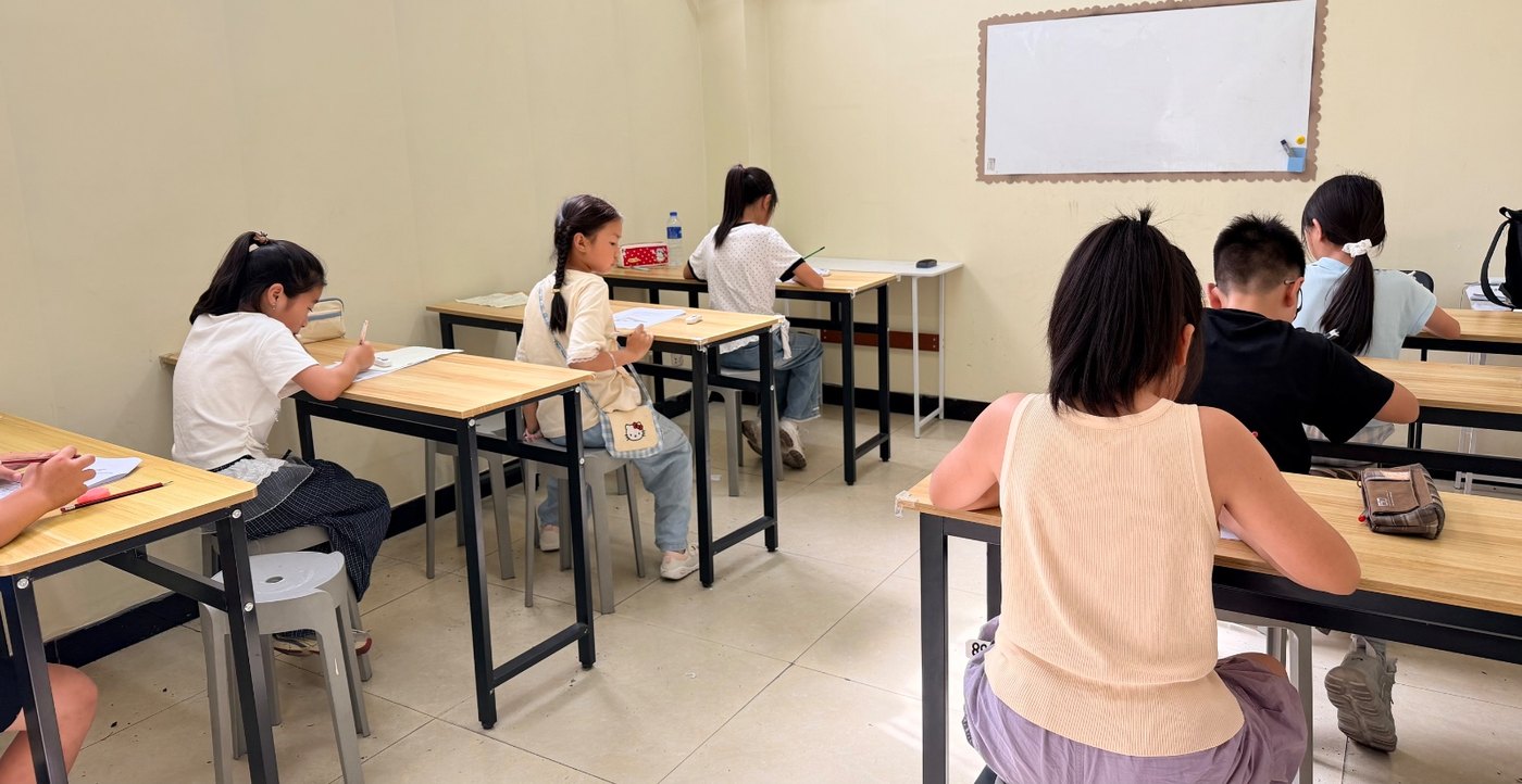 梵音柒月艺术培训学校